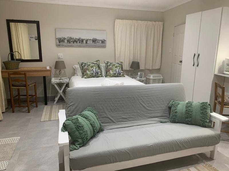 4 Bedroom Property for Sale in Fraaiuitsig Western Cape